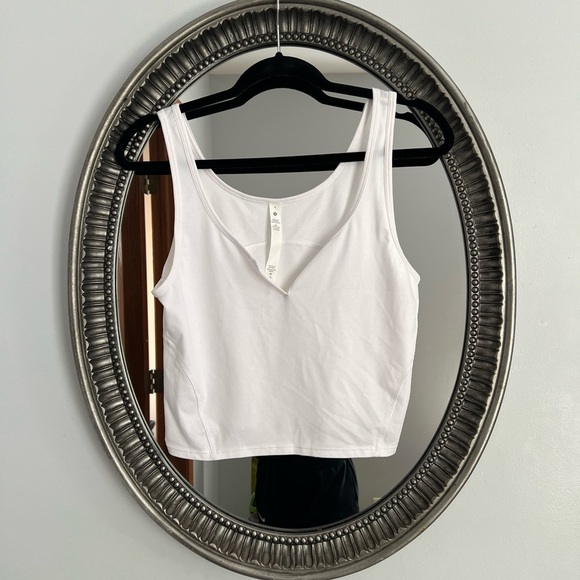 Lululemon Crop Align Henley - Picture 1 of 4